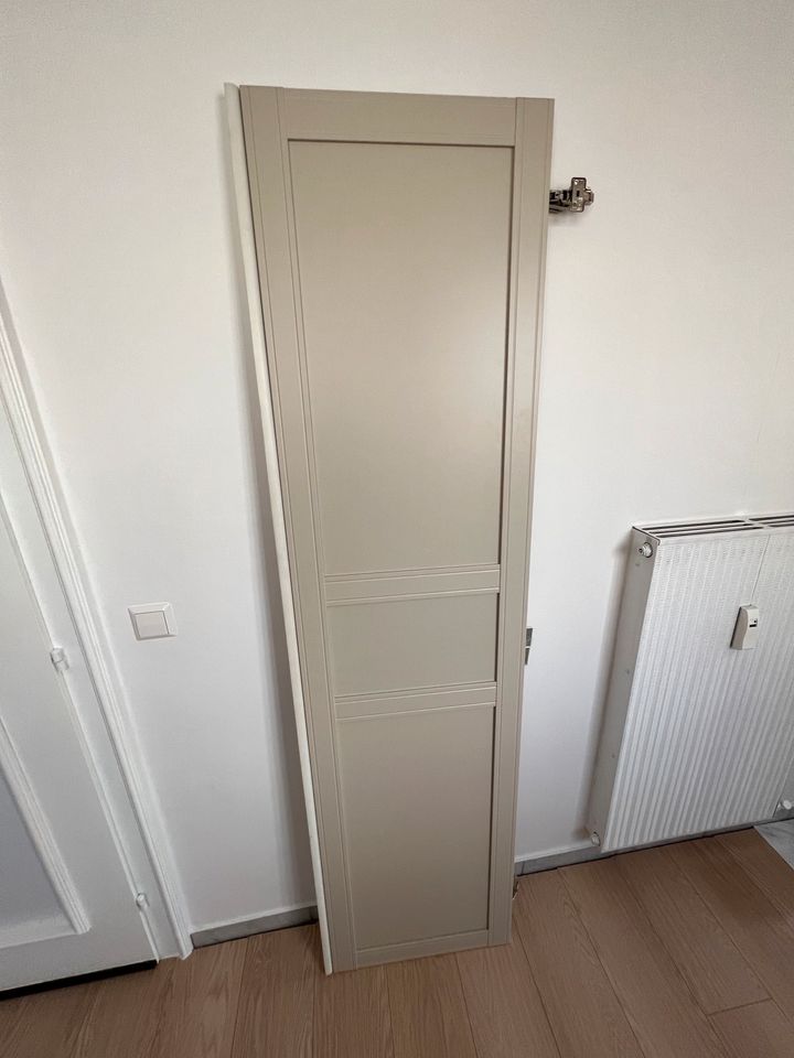Ikea Pax Schrank Tür in Nauheim
