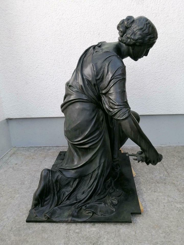 Bronze Figur - Geldanlage "Das Rosenmädchen"  von Heinrich Waderé in Sehmatal-Cranzahl