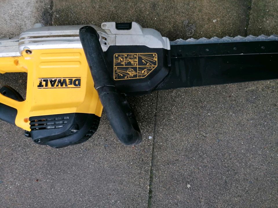 Dewalt DWE 396 QS Protonsäge wandsäge mit Dämmstoffmesser in Essen