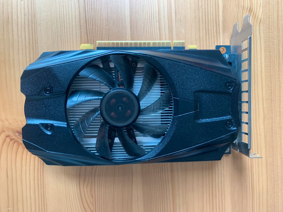 Asus NVIDIA GeForce GTX 1050ti 4GB DDR5 in Erfurt