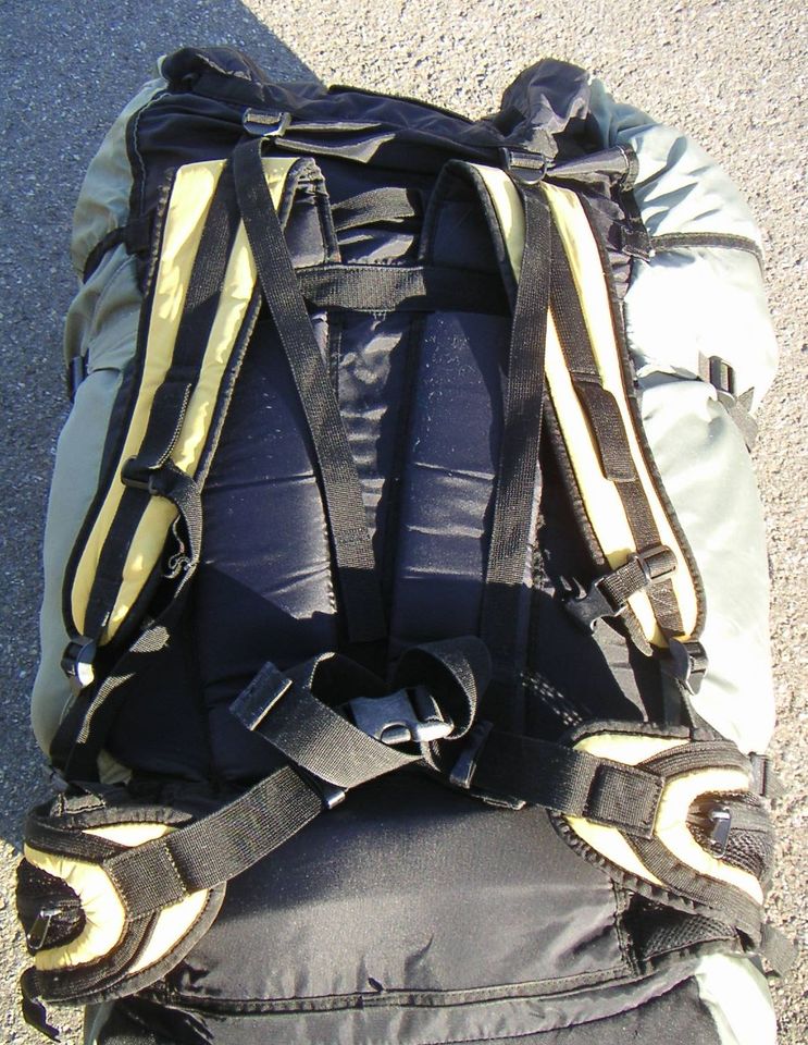 Großer Packsack Rucksack mit viel Platz Gleitschirm Paraglider in Hergatz