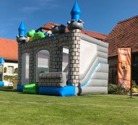 Hüpfburg mieten*grosse Auswahl*Geburtstag*Hochzeit*Party*Fun* Bayern - Mainbernheim Vorschau