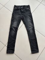 H&M Jeans Gr.170 Schwarz Skinny fit Hessen - Groß-Umstadt Vorschau