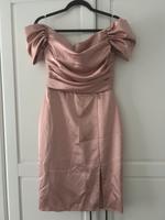 Elegantes Satinkleid – NEU Berlin - Tempelhof Vorschau