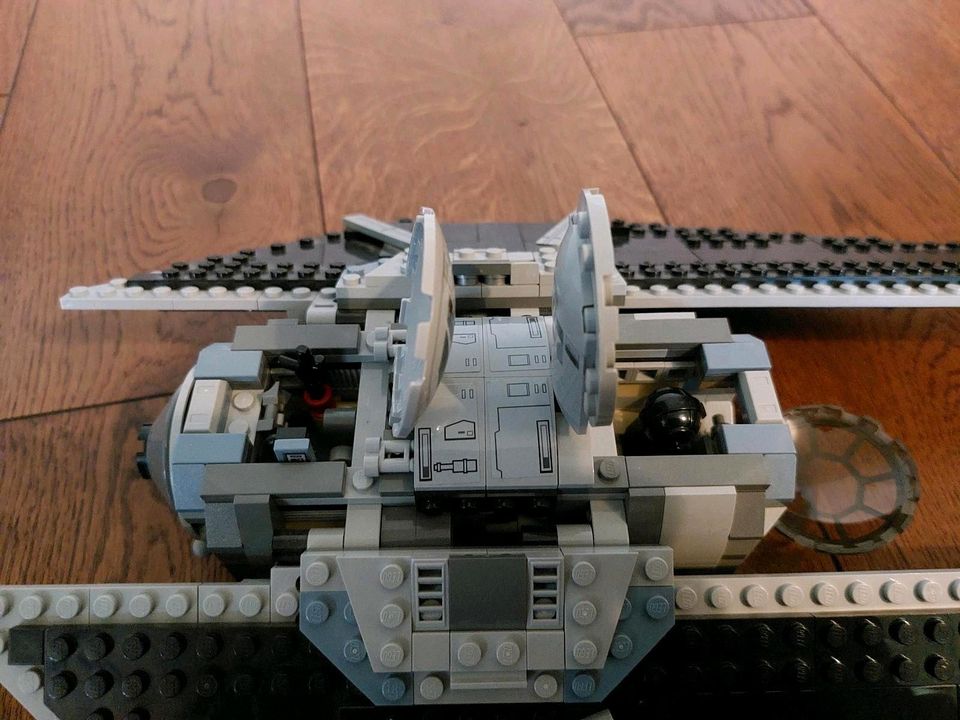 Lego Star Wars Tie Striker 75154 in Syke