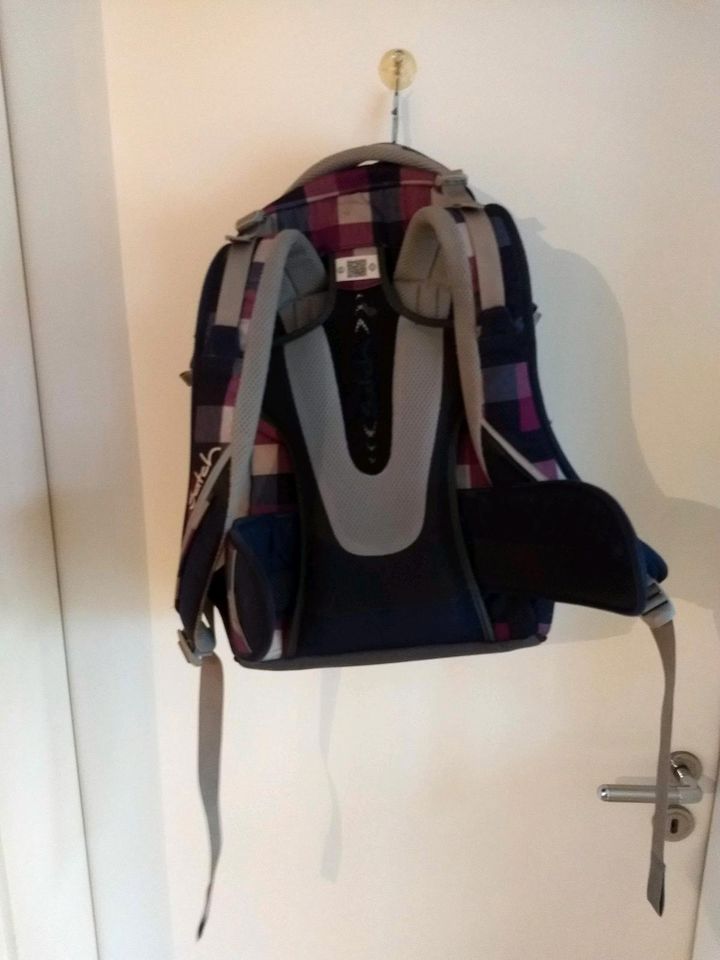 Rucksack Satch Farbe siehe Foto gebraucht in Sarstedt