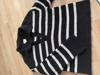 Gestreifter H&M Pullover, mit Kragen, V-Ausschnitt, Größe M Düsseldorf - Düsseltal Vorschau