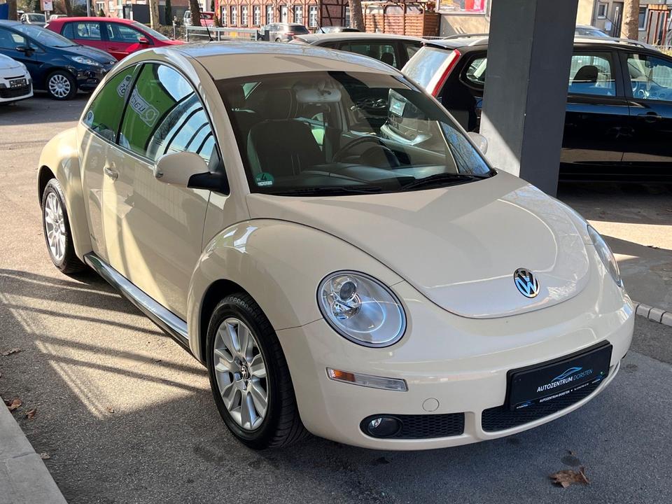 Volkswagen Beetle FACELIFT Limo 2.0l AUTOMATIK/TEMPOMAT/SHZ in Dorsten