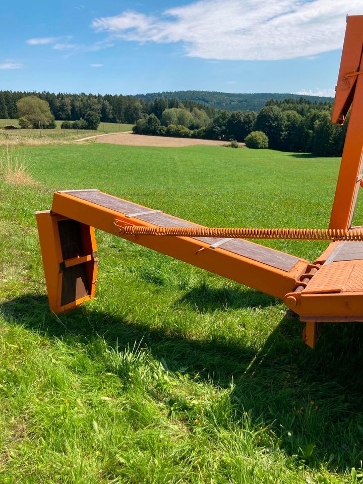 Müller Mitteltal Unterholzner 16T Tieflader in Tiefenbach Oberpf