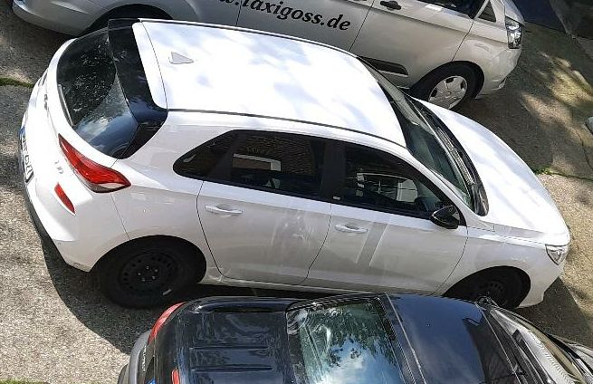 Auto Hyundai i30 in Bad Sassendorf