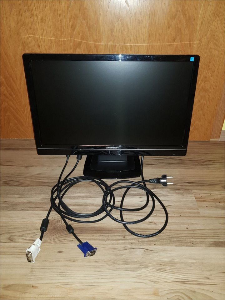 Medion Akoya P54023 (MD 20346) LED-Monitor 20"/51cm 16:9 in Aindling