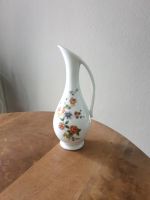 KPM Royal Porzellan Vase Bavaria Handarbeit 104/2 antik Hessen - Kronberg im Taunus Vorschau