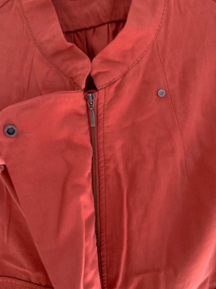 s.Oliver Damen Jacket Jacke Größe 38 Farbe rot Rost in Stade