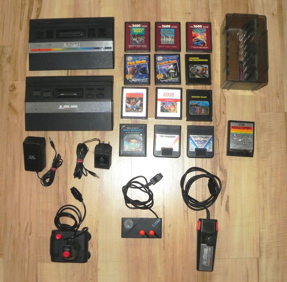 2x Atari 2600 mit 13 Spielen 3x Controller Retro Konsole in Quickborn