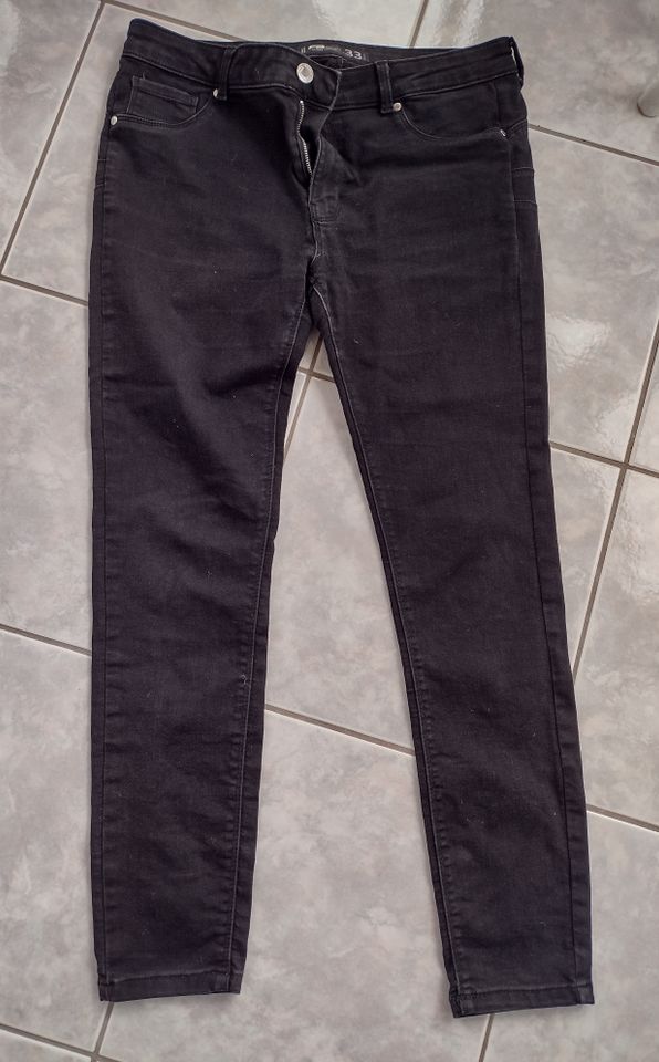 Jeans Hosen Jeggings schwarz Jeanshose in Wiederstedt