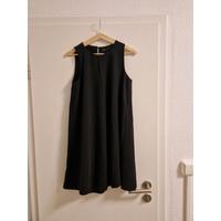 Zara Kleid, Größe 34 Sachsen - Delitzsch Vorschau