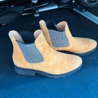Boots Loyds gelb Größe 40 Berlin - Reinickendorf Vorschau