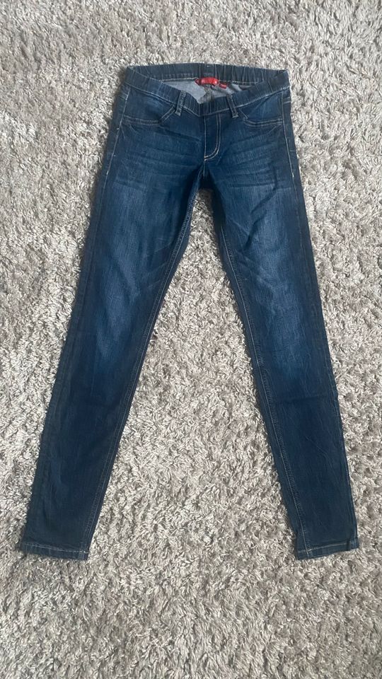 Edc Esprit Röhren Jeans Leggings Gr.34 XS blau in Gotha