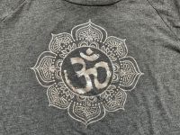 OGNX Yoga Shirt Oberteil weich Gr. S OM Zeichen Mandala Schleswig-Holstein - Lütjenburg Vorschau