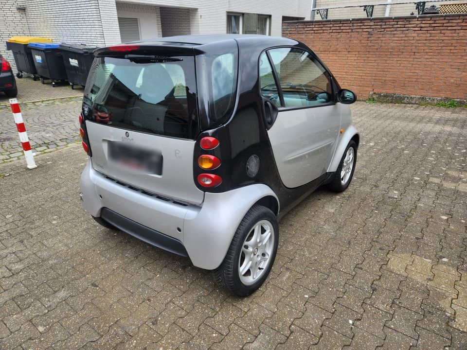 Smart Fortwo 450 Tüv 04.2026 Silber in Grevenbroich