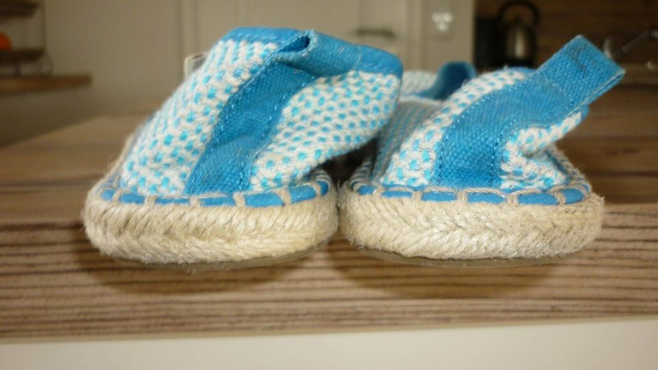 Esprit Espadrilles Gr. 37 blau weis in Boostedt