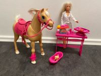 Barbie mit beweglichem Pferd Bayern - Sonnefeld Vorschau