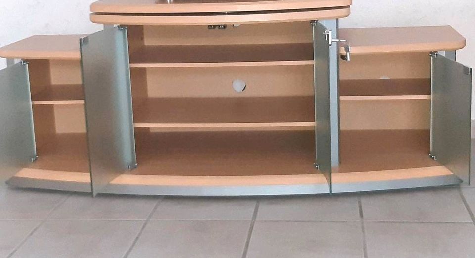 Fernsehschrank, TV-Schrank, Sideboard drehbar mit Rollen in Lützelbach