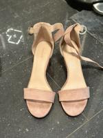 High Heels Bayern - Krailling Vorschau