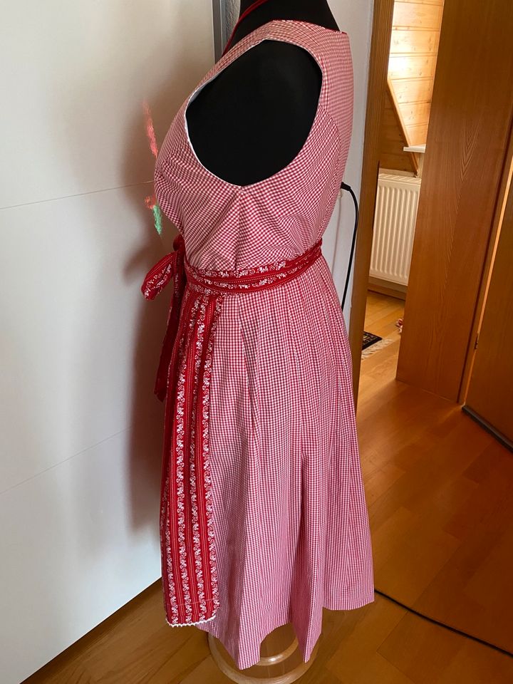 Neues 2-teiliges BERWIN&WOLFF Dirndl/Trachtenkleid Gr.42/44 in Büdingen