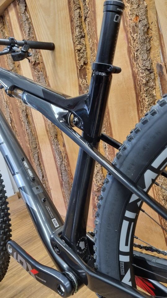 Trek Supercaliber Gen 1Customaufbau Gr. ML neu 5499 € in Freiburg im Breisgau