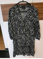 Kleid mit Blumen schwarz weiß Baden-Württemberg - Obersulm Vorschau