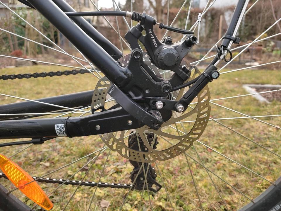 City- & Trekkingfahrrad, Bulls Wildcross Street, Rh 44, Größe 28 in Winnenden