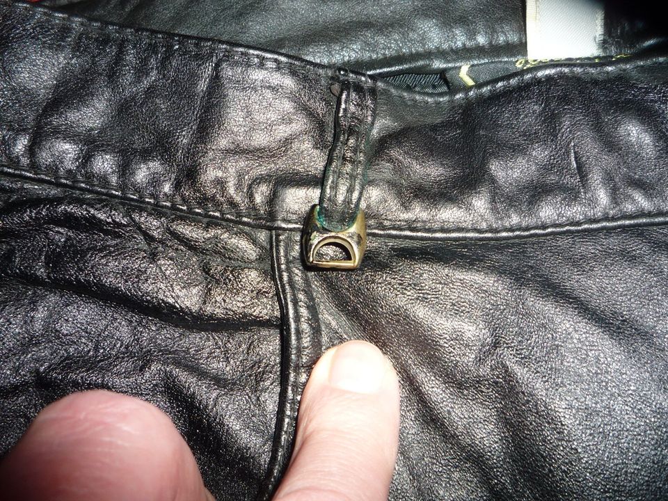 echt Lederhose Lederjeans 46 BW 80 DDR VEB Nikator 80er TOPZUST in Leipzig