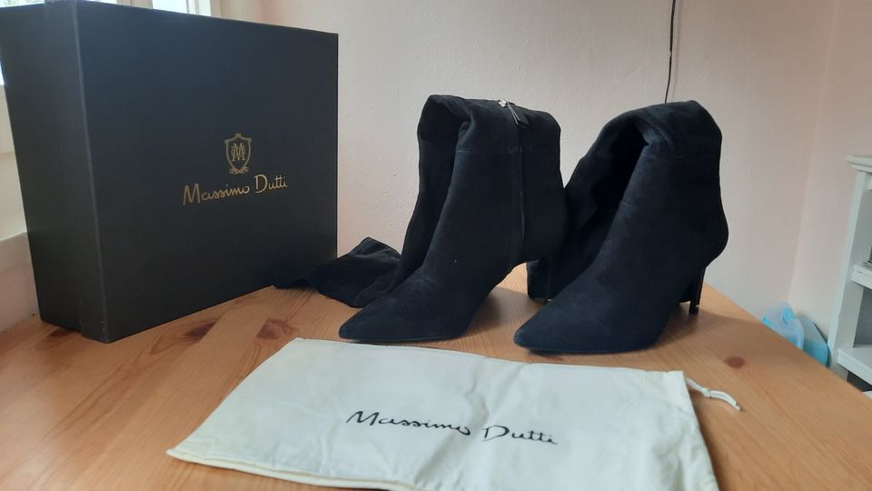 Damen Schuhe Massimo Dutti in Esslingen