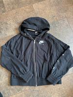 Nike Air sweatjacke gr.M wie NEU Niedersachsen - Butjadingen Vorschau
