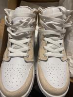 Nike Jordan Sportschuhe original Gr.38/5 Nordrhein-Westfalen - Gelsenkirchen Vorschau