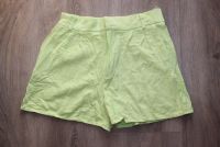 • Shorts in gelbgrün von Stradivarius in Grö0e 38 Hessen - Neu-Anspach Vorschau