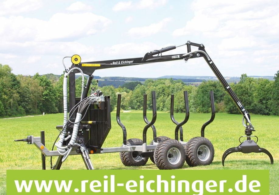Rückewagen Krananhänger Kleinschlepper Reil & Eichinger RE3/4200 in Nittenau