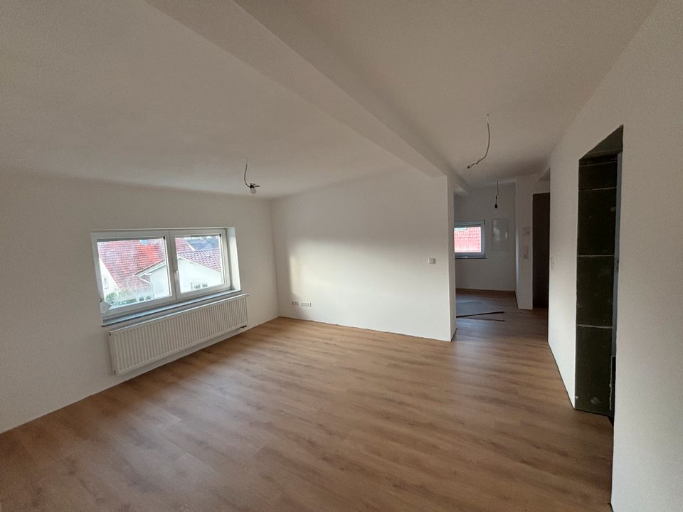 ERSTBEZUG: Helle 2,5-Zimmer Wohnung in ruhiger Lage zu vermieten in Straubing