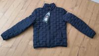 Colmar NEU leichte warme Daunenjacke Winterjacke Gr M 50 NP 329€ Hessen - Dieburg Vorschau