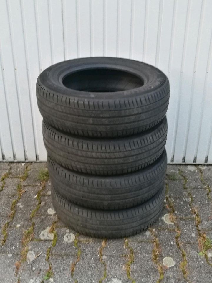 Michelin Primacy 215/65 R17 in Mannheim