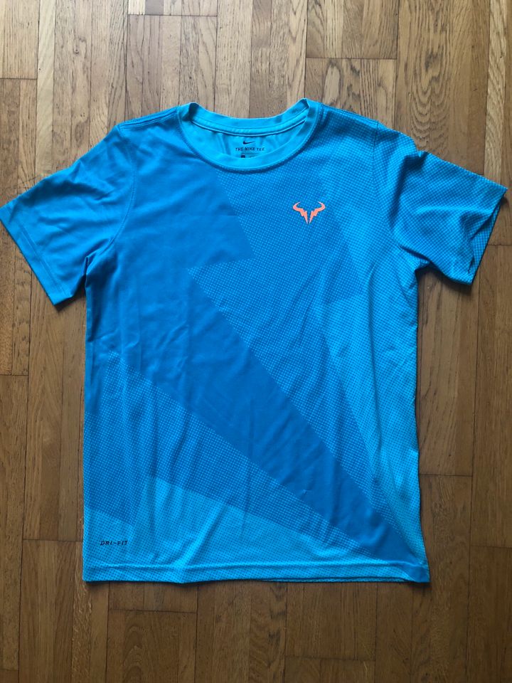 Nike Raphael Nadal Shirt Tennisshirt Kinder Größe M in Mettmann