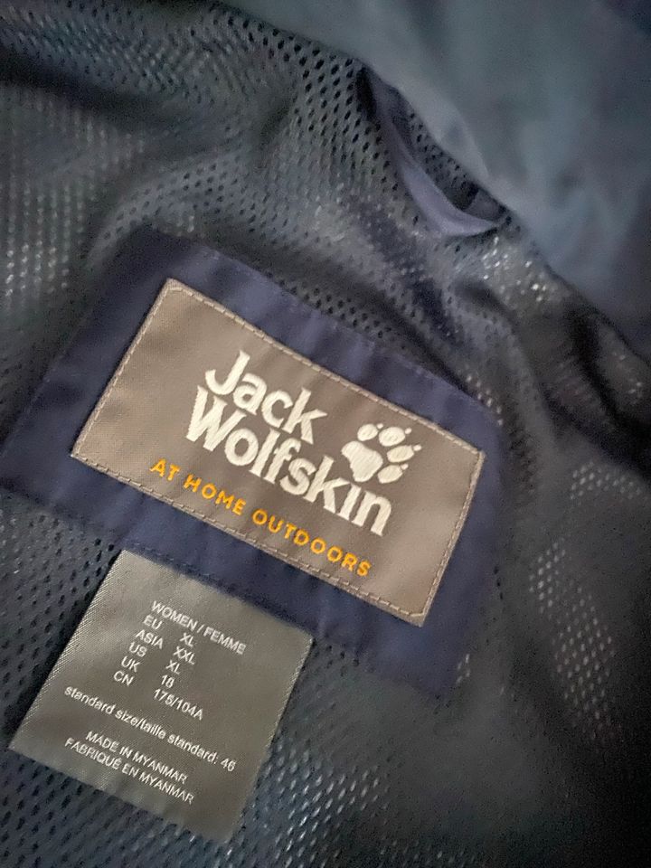 Jack Wolfskin Funktionsjacke | Wetterjacke | Gr. XXL | Damen in Ilmenau