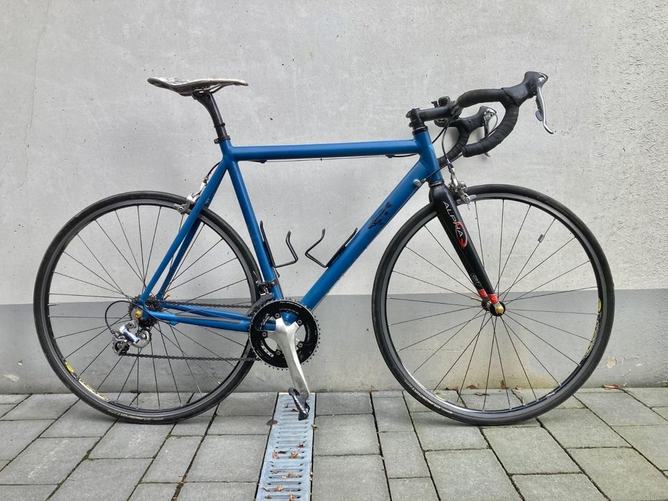 Lucas-Cycles.CZ Rennrad 56,  9-speed in Bonn