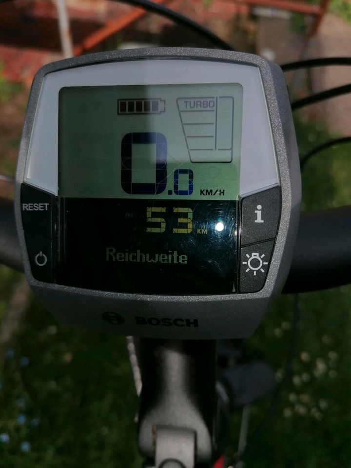 E Bike Trenoli 28 Zoll/Nuvinci/tiefer Einstieg/Bosch Mittel Motor in Salzgitter