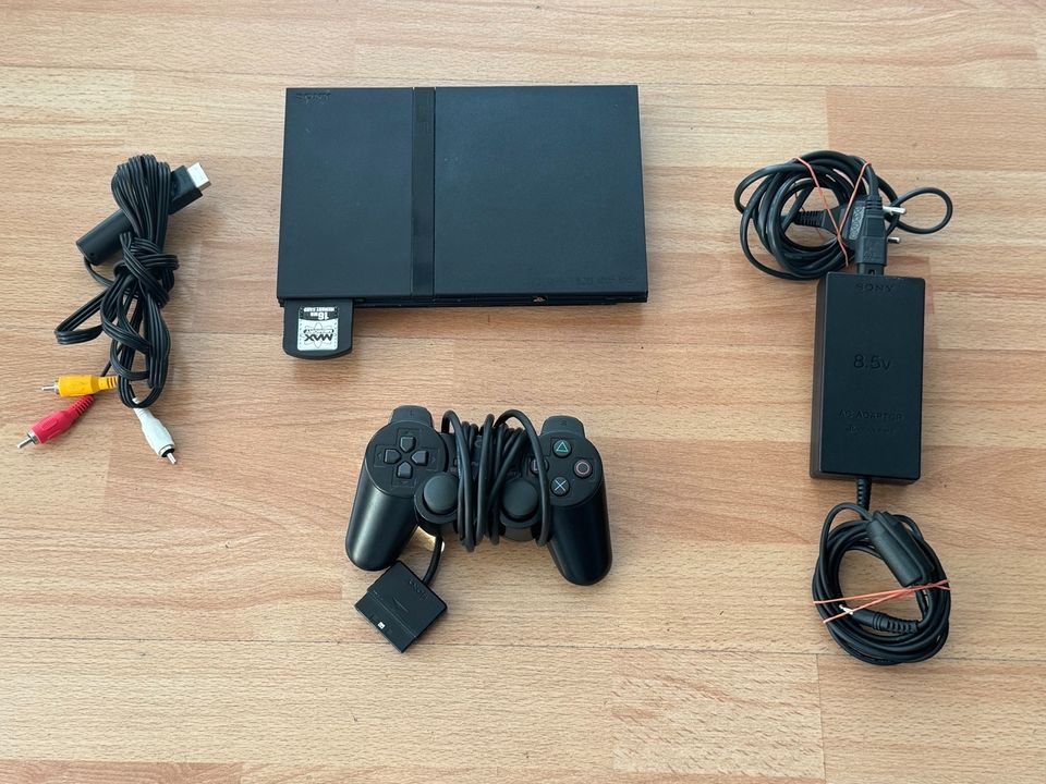 Playstation 2, Schwarz // Guter Zustand in Bielefeld