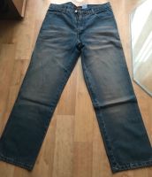 Herren Jeanshose neuwertig W. 34 L. 30 v.Red Road Dresden - Blasewitz Vorschau