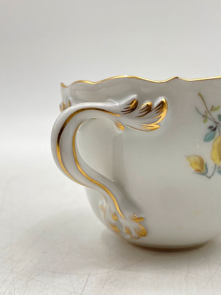 * MEISSEN MOKKA TASSE 68/35 ESPRESSOTASSE UNTERTASSE 132/88 BLUME in Berlin