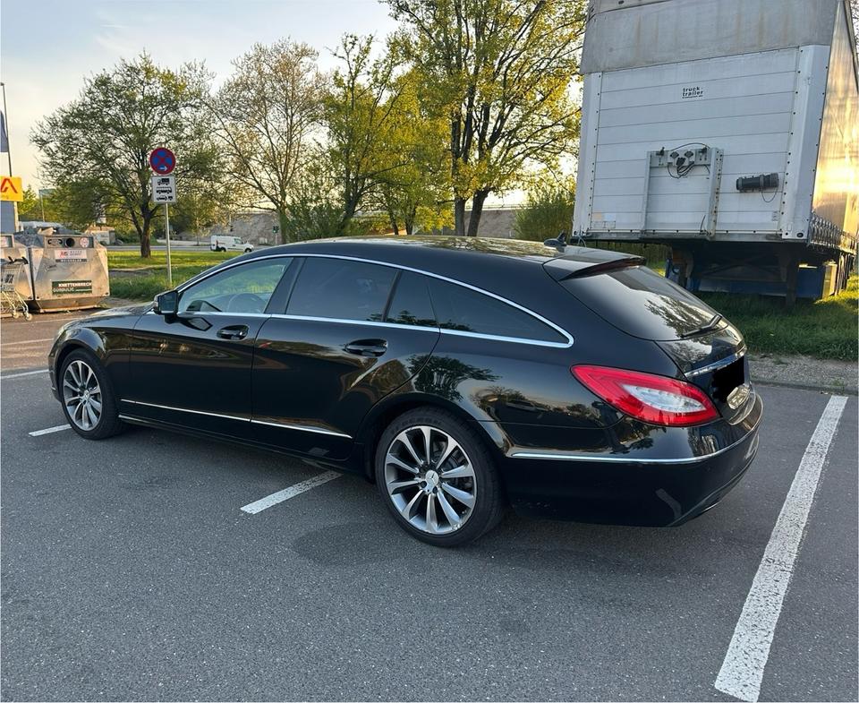 Mercedes Benz CLS 350 Shooting Brake TÜV NEU / Einwandfrei in Wiesbaden