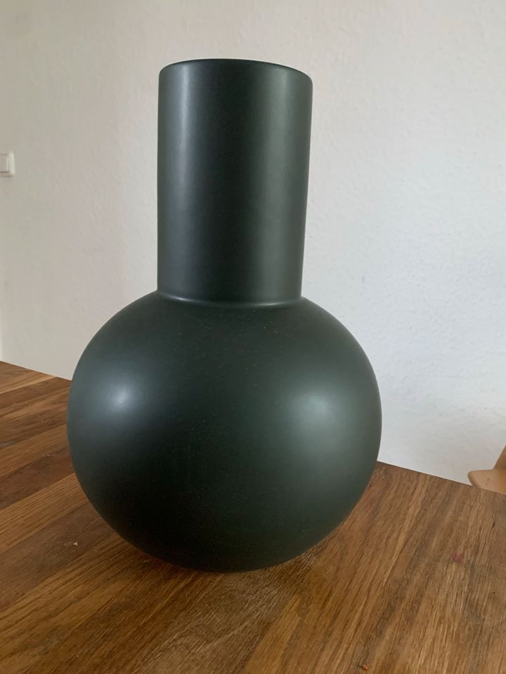 Motel a miio Bola Vase L Dunkelgrün in Berlin